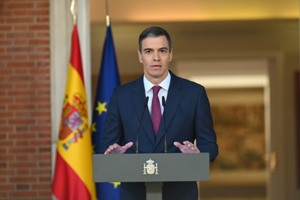 Pedro Sánchez, durante la comparecencia de este lunes en el Palacio de la Moncloa.