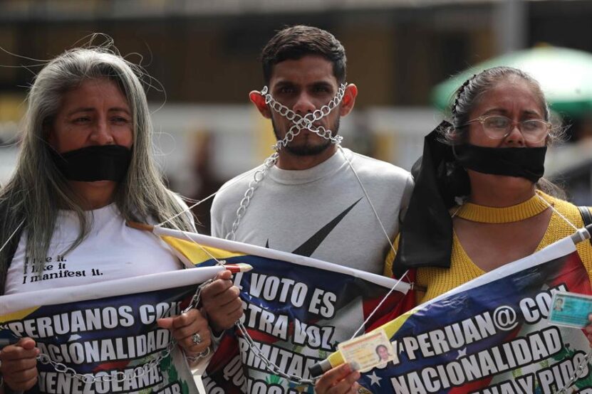 Venezolanos protestan