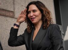 La presidenta de la Comunidad de Madrid, Isabel Díaz Ayuso a su llegada a la cuarta edición de los premios Héroes de Tabarnia