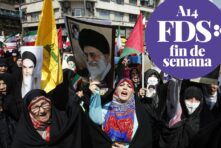 Mujeres en Irán protestan tras el ataque