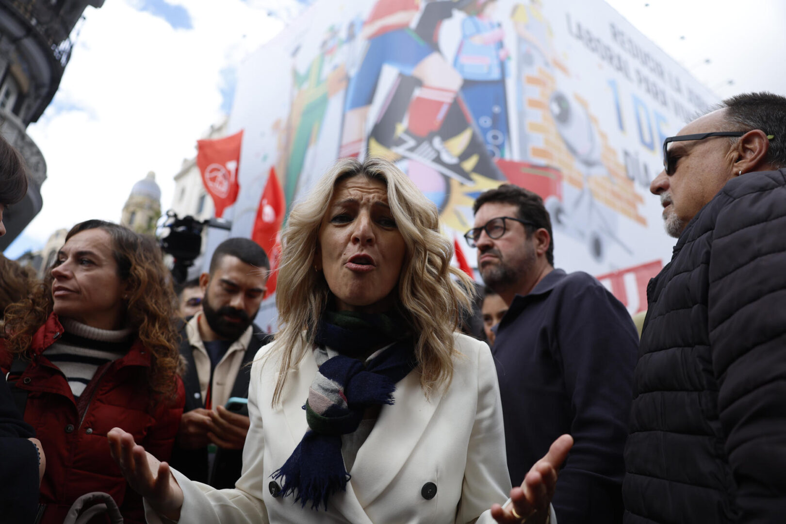 La vicepresidenta segunda y ministra de Trabajo, Yolanda Díaz en a la manifestación convocada por los dos grandes sindicatos, CCOO y UGT, este miércoles en Madrid, por el Primero de Mayo.