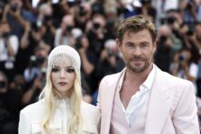 Anya Taylor-Joyy Chris Hemsworth en el photocall de 'Furiosa: A Mad Max Saga', en el Festival de Cine de Cannes