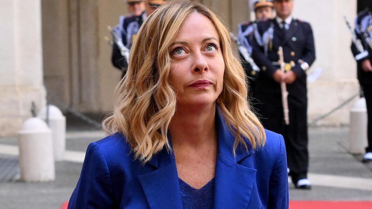 La primera Ministra italiana Giorgia Meloni llega para reunirse con el primer ministro tailandés en el palacio Chigi en Roma, Italia, 21 de mayo de 2024.