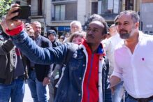 El presidente de Vox, Santiago Abascal, durante un acto electoral celebrado este miércoles en Manresa.