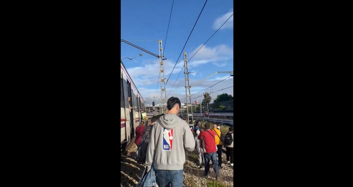 El accidente en Atocha que salpica a Óscar Puente - Política