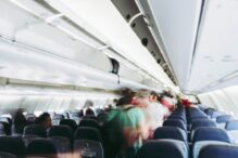 Equipajes de mano en los aviones - Sociedad