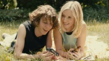 Lea Drucker y Samuel Kurscher en 'El último verano'
