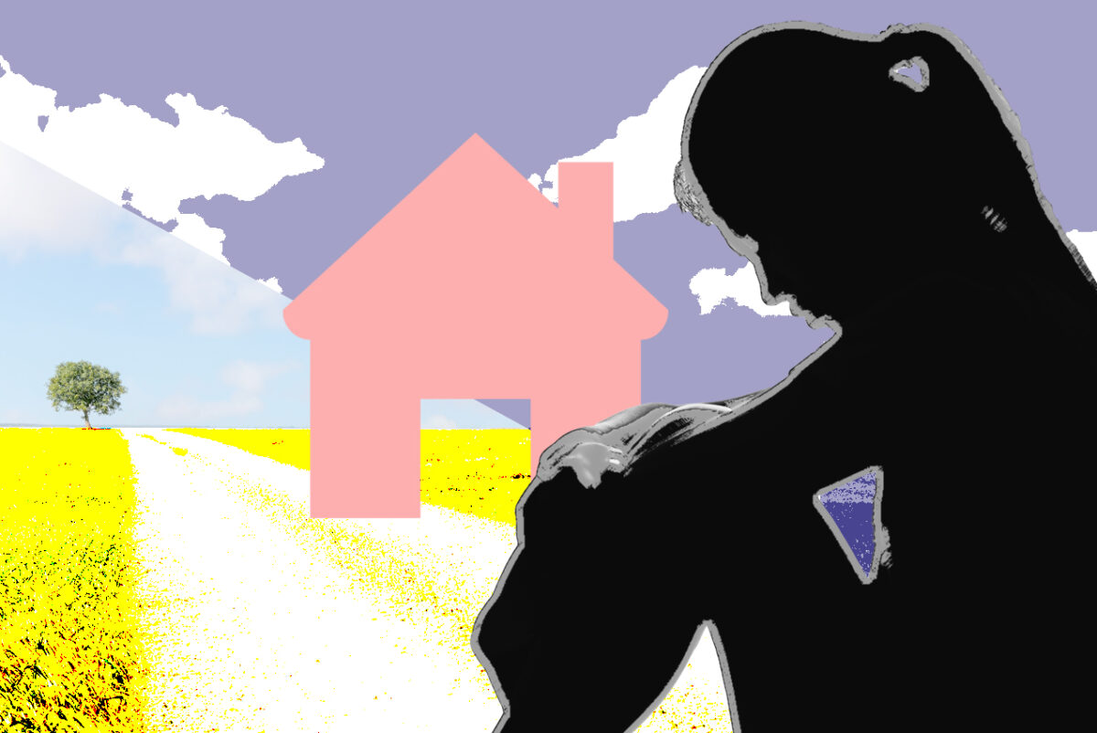 una mujer aislada en un entorno rural