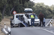Las inmediaciones de la zona acordonada por las fuerzas de seguridad tras el asesinato a tiros de Borja Villacís