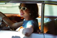 Anne Hathaway es la protagonista de 'Vidas perfectas'