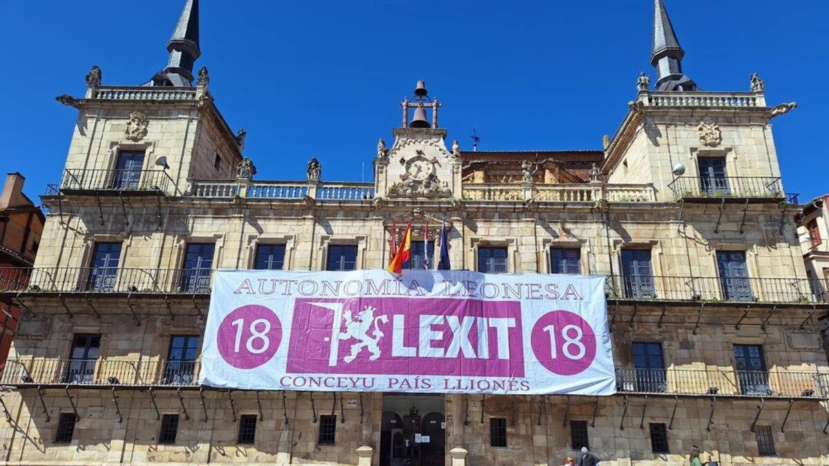 Lexit en León - Política