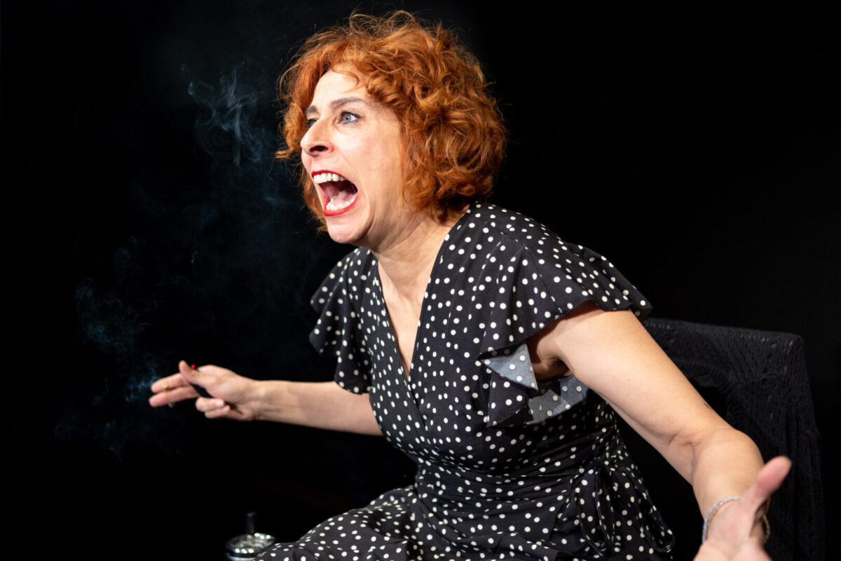 'Lucha y metamorfosis de una mujer', de Édouard Louis, protagonizada por Eva Trancón y Eneko Sagardoy