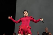 La cantante Rosalía durante su concierto en el Barakaldo Bizkaia Arena Bec, a 27 de julio de 2022, en Barakaldo, Vizcaya, País Vasco (España)