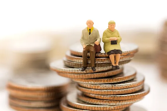 ¿Cuánto bajarán las pensiones tras la caída del decreto ómnibus del Gobierno?