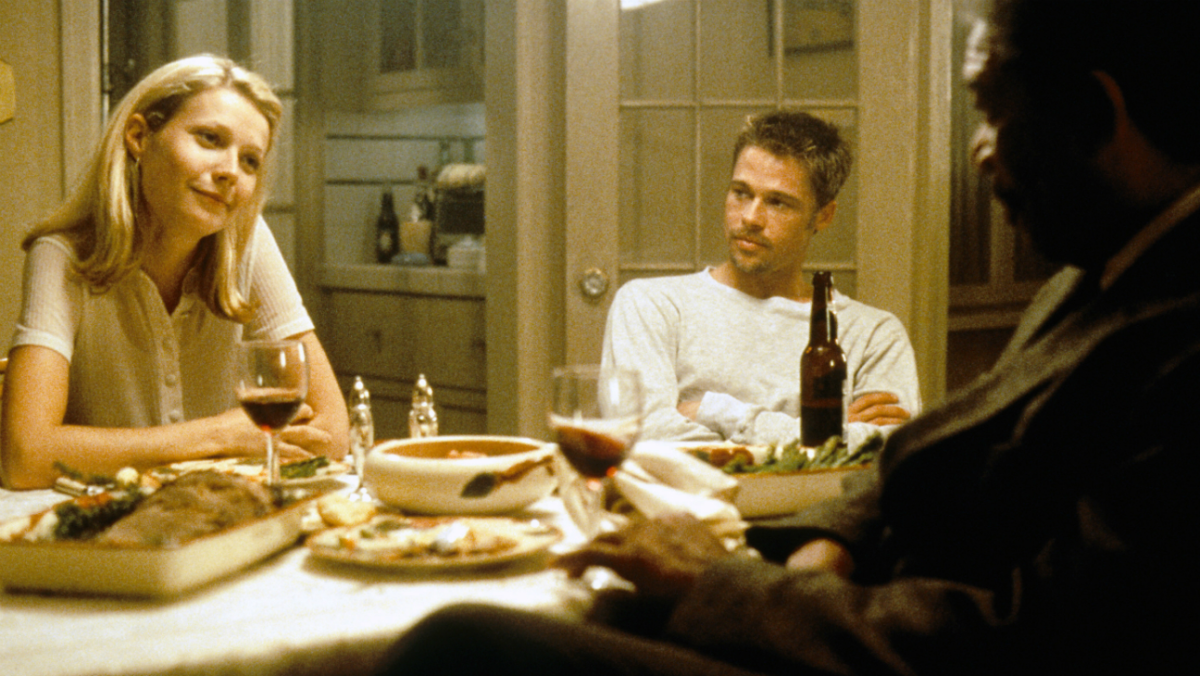 Gwyneth Paltrow, Brad Pitt y Morgan Freeman en 'Seven'