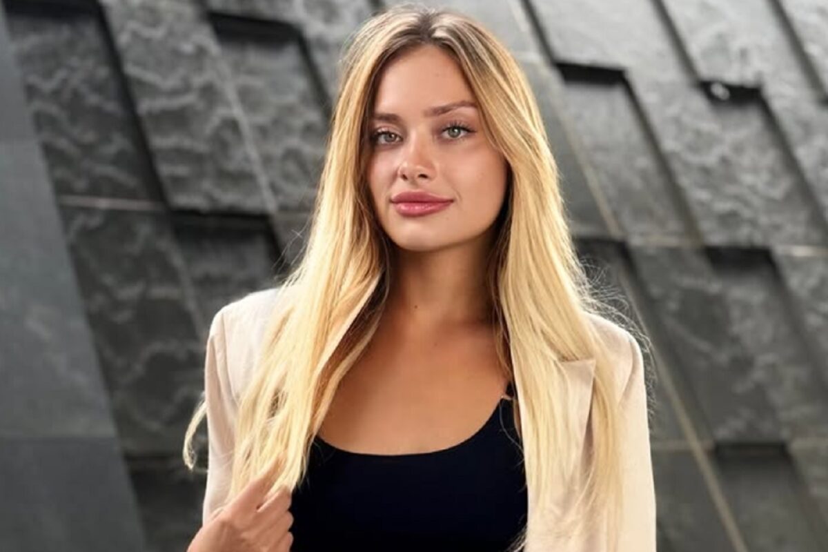 Maria Kovalchuk - Sociedad