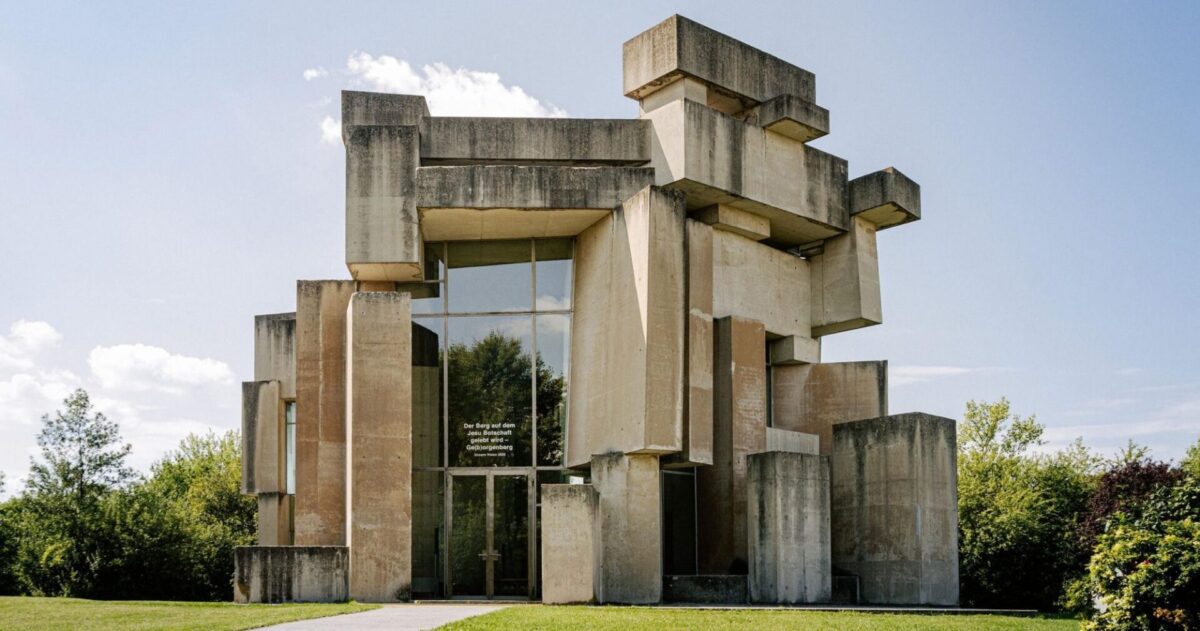 Iglesia The Most Holy Trinity en Vierna, Austria