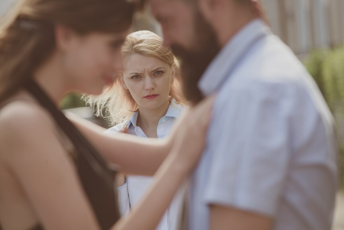 Parejas DADT - Sociedad