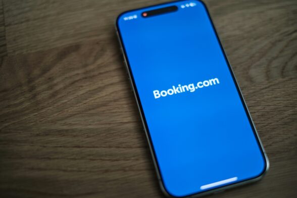 Booking - Economía
