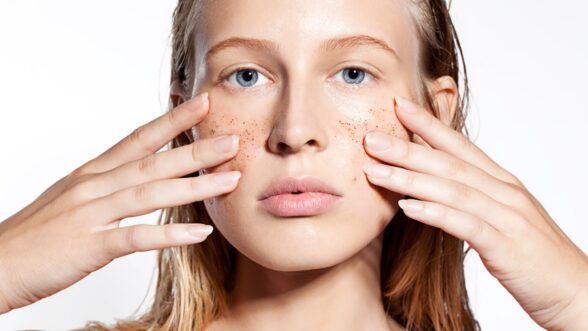 5 exfoliantes naturales para el rostro que transformarán tu piel
