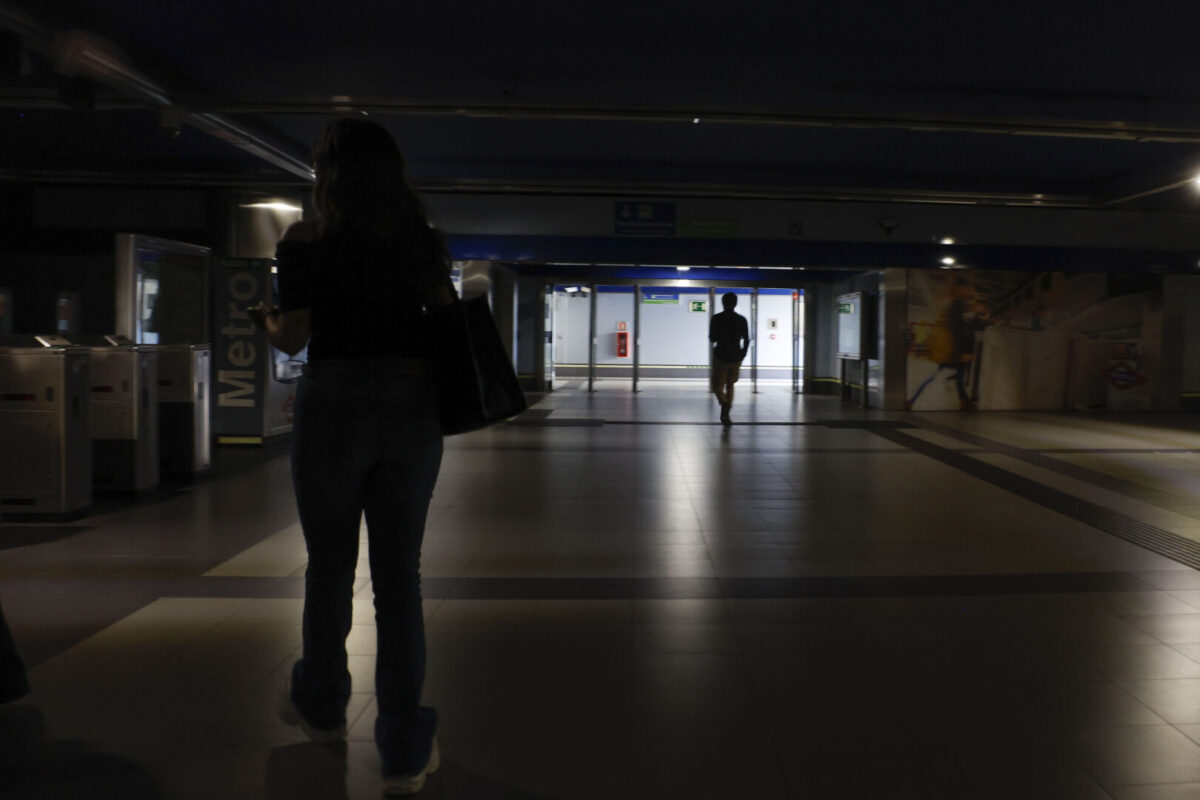 Apagón masivo del sistema eléctrico en España - Sociedad