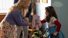 'Una buena familia americana', basada en hechos reales, cuenta el caso de Natalia Grace, una niña con problemas adoptada por una familia de Indiana en 2010