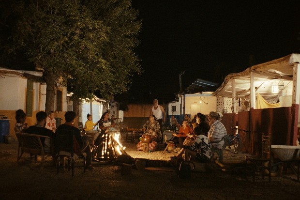 Fotograma de 'Ciudad sin sueño', de Guillermo Galoe