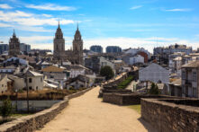 Muralla de Lugo - Sociedad