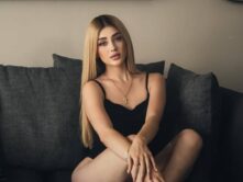 Valeria Márquez - Sociedad