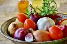 Alimentos antimosquitos para el verano