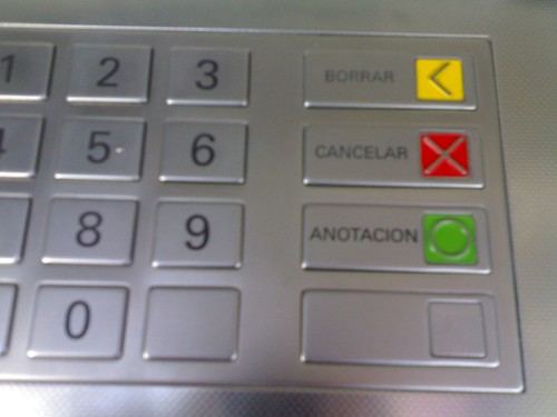 Botón de Cancelar en el cajero automático Botón de Cancelar en el cajero automático