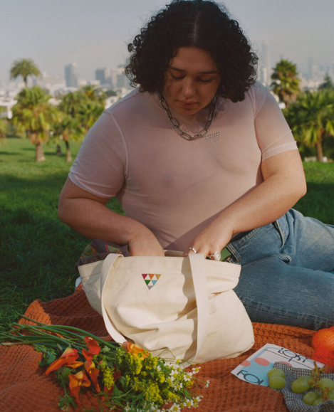 Prendas de la campaña de Orgullo Levis