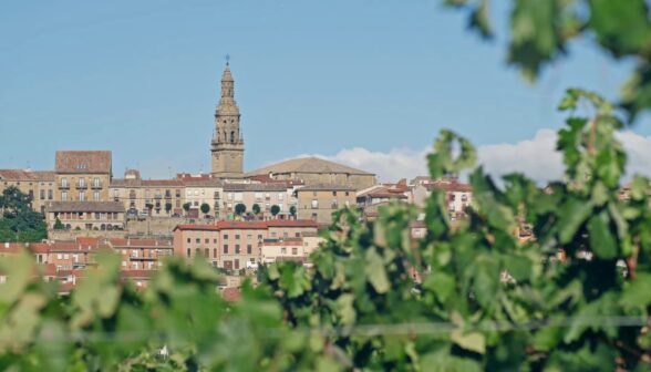 Valdemadera, pueblo escondido entre montañas