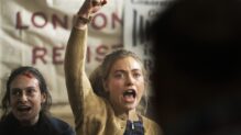 ‘Baltimore’, retrato de una aristócrata con alma de terrorista