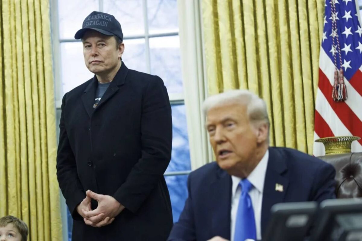 Elon Musk vs Donald Trump - Internacional