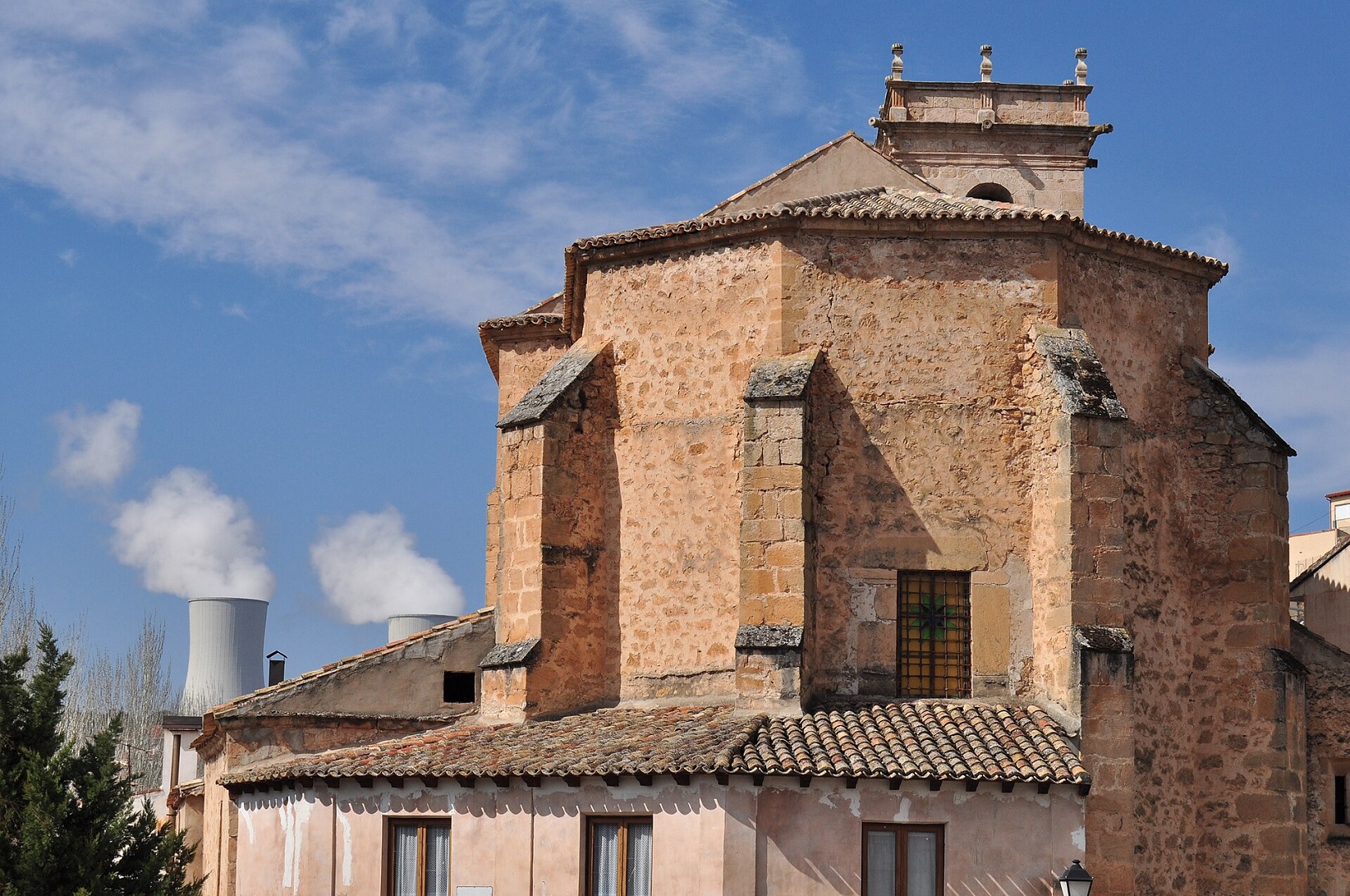 Iglesia de la Asunción en Trillo - Sociedad Iglesia de la Asunción en Trillo - Sociedad