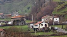 Merilla (Cantabria) - Sociedad