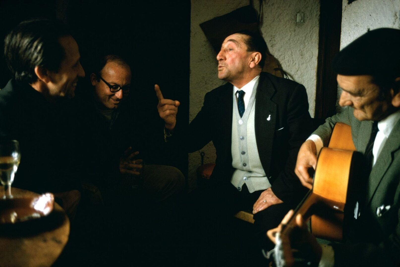 La familia Escalona, capturada por Joel Meyerowitz en Málaga, 1967