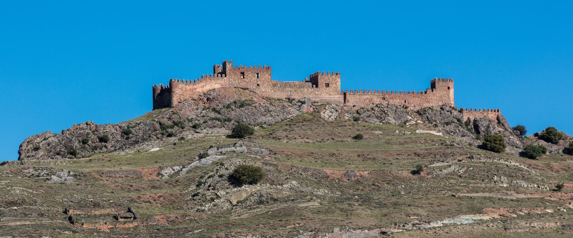 Castillo de Riba de Santiuste - Sociedad Castillo de Riba de Santiuste - Sociedad