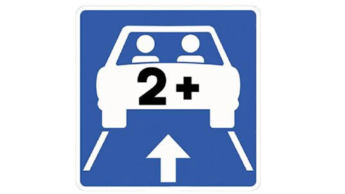 A partir del 1 de julio, habrá 16 nuevas señales de tráfico en la carretera que debes conocer
