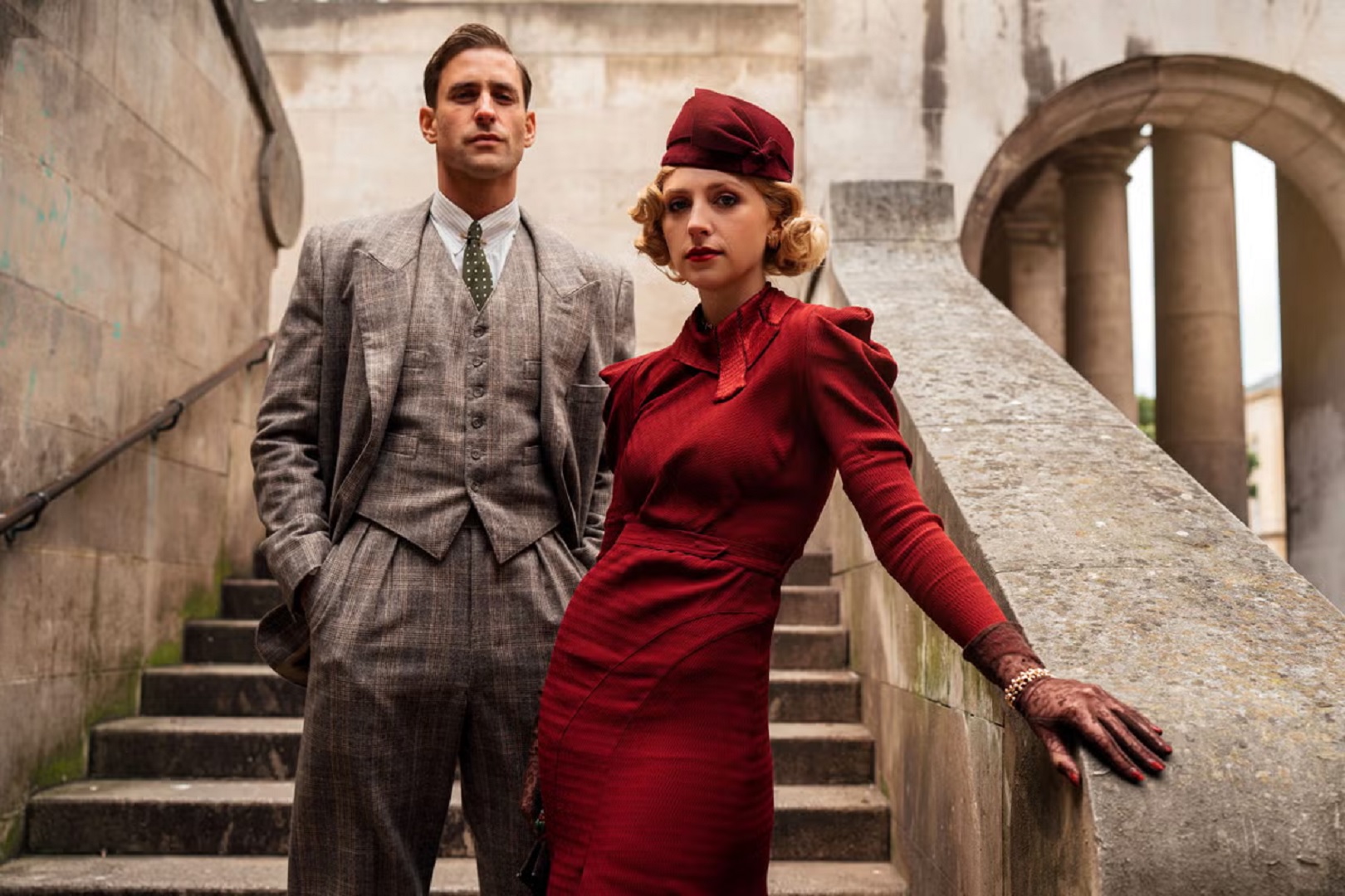 Asesinatos, secretos y elegancia: la nueva serie de Agatha Christie que ya es un fenómeno Asesinatos, secretos y elegancia: la nueva serie de Agatha Christie que ya es un fenómeno