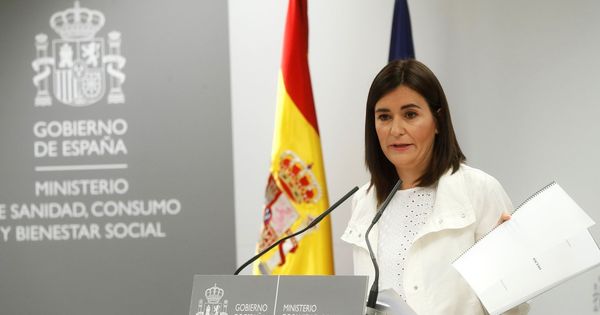 Carmen Montón defiendo su Máster de la URJC