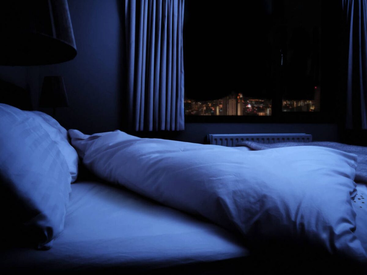 Dormir con la ventana abierta en verano, sí o no
