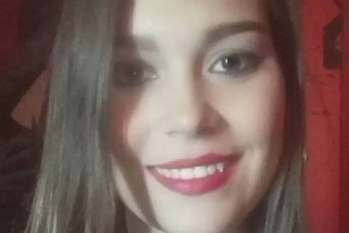 Miriam Vallejo - Sociedad
