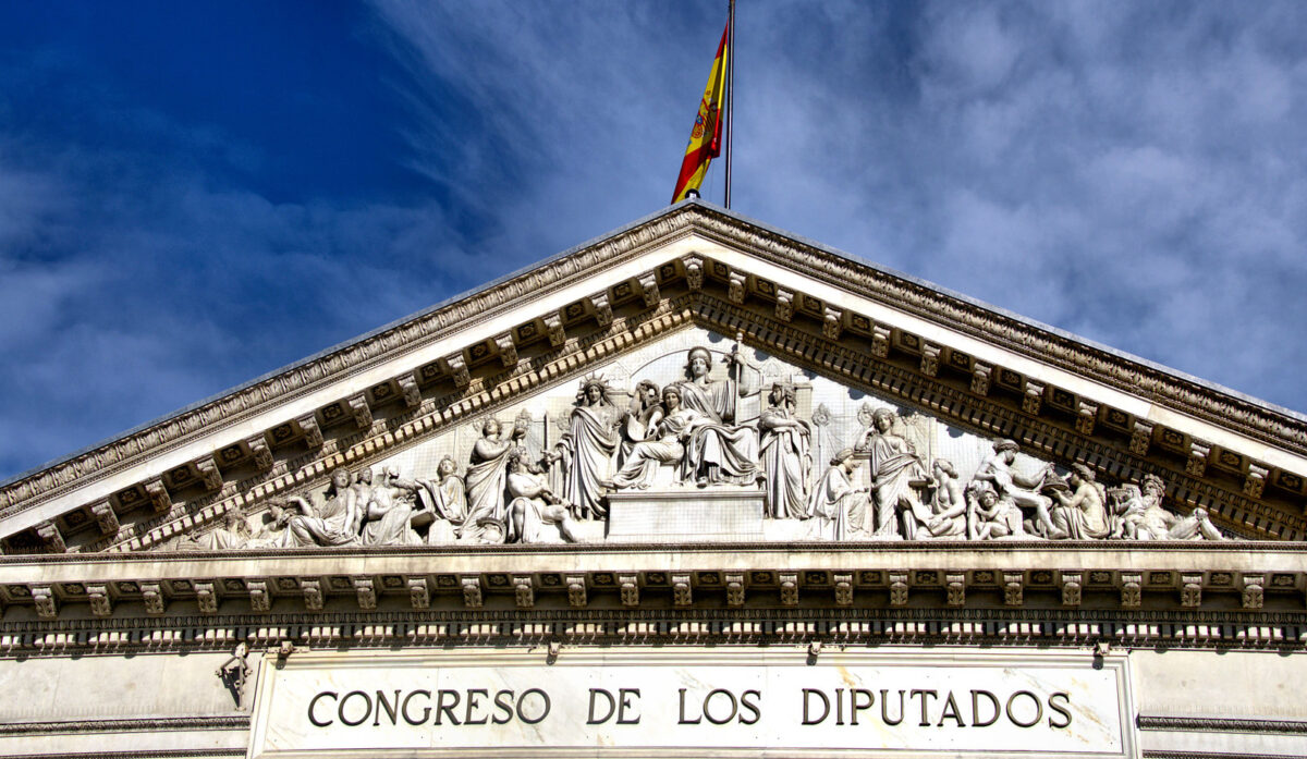Nuevo nombre del Congreso a la vista