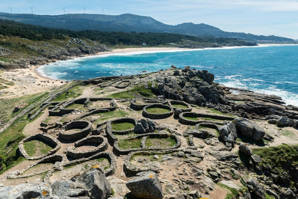 Praia do Rostro - Sociedad