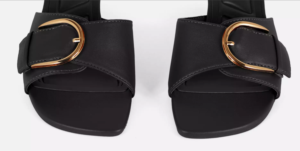 Sandalias cómodas con tacón que arrasan en Primark
