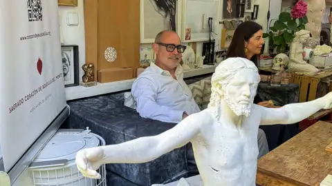 Javier Viver, durante la presentación a la prensa del Sagrado Corazón de Jesús