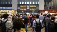 Estación de tren en Sevilla - Sociedad