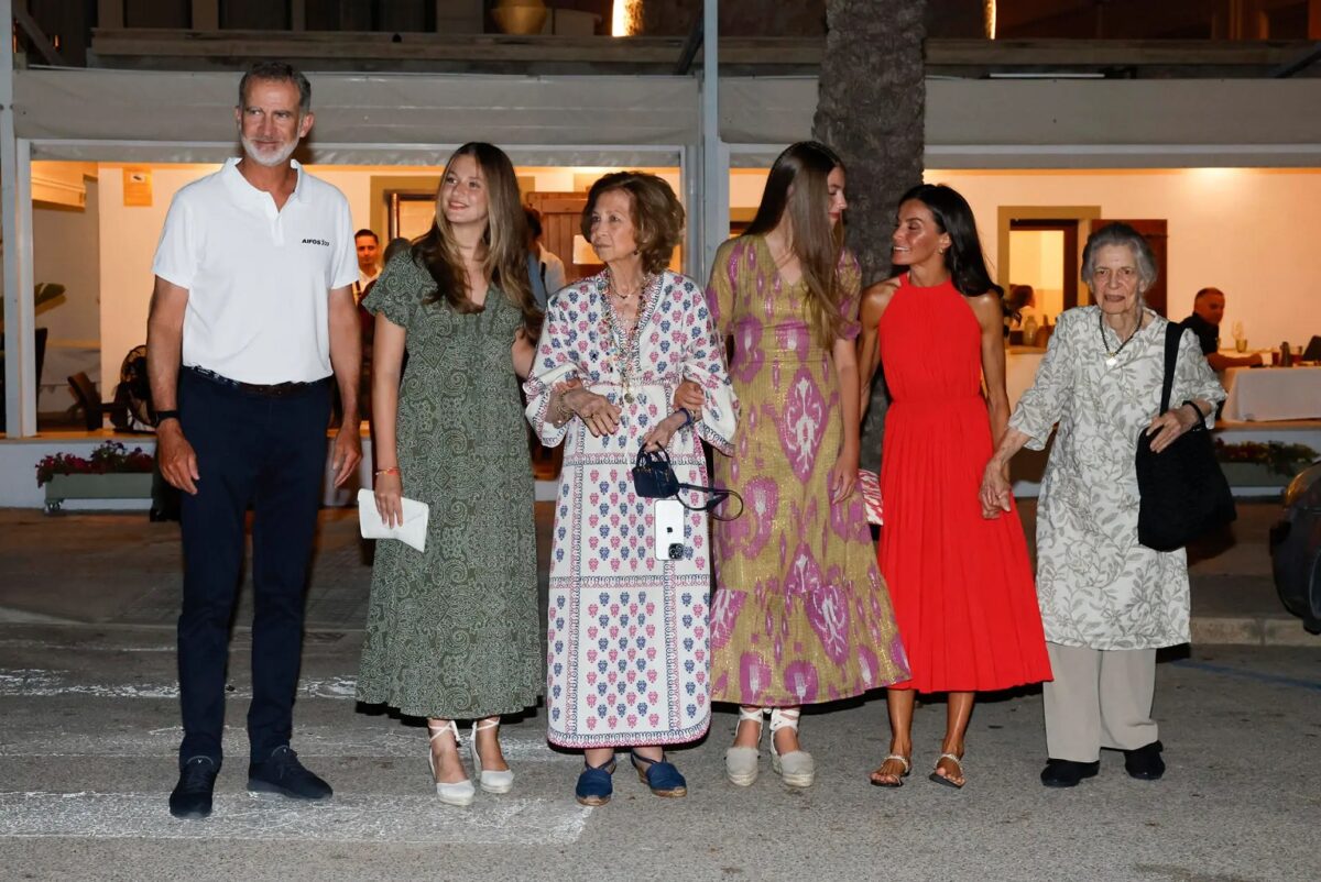 Familia Real con Irene de Grecia - Casa Real
